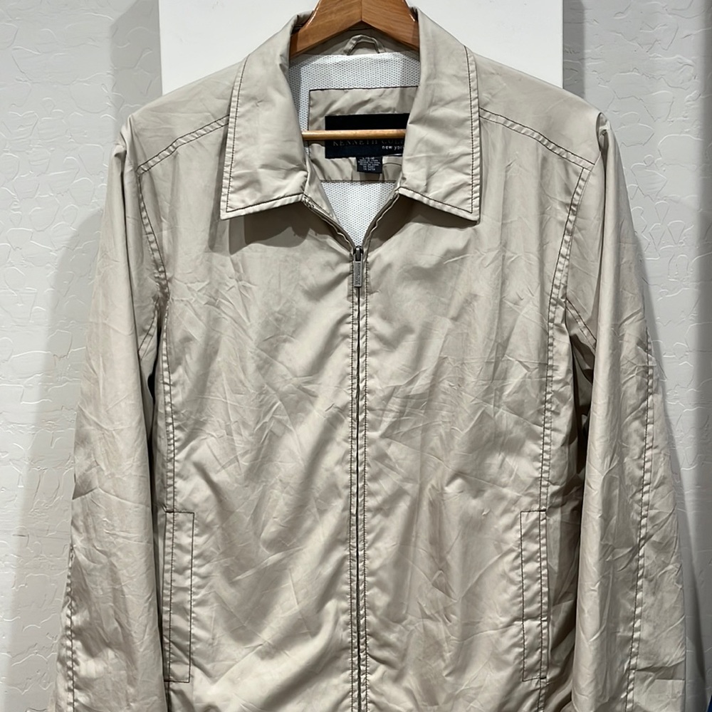 Kenneth Cole New York jacket with nylon lining